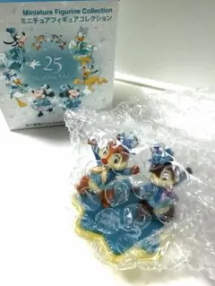 ディズニーシー 25周年 ミニチュアフィギュアコレクション チップ＆デールのサムネイル