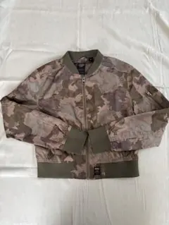 ハーレーダビッドソン リバーシブル ブルゾン 刺繍ロゴ カモ柄 ミリタリー S ハーレーダビッドソン リバーシブル ブルゾン 刺繍ロゴ カモ柄