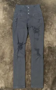 Item thumbnail for item cffff687-bc63-4f24-80ef-d6ae52b94bea