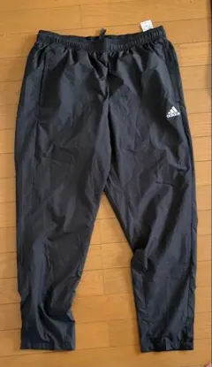 アディダス　ウインドパンツ　冬用　裏起毛タイプ　黒　メンズL