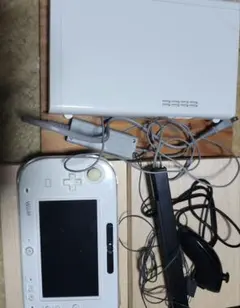 Wii U 本体 ホワイト 周辺機器セット5日前に購入したもの※動作確認済み