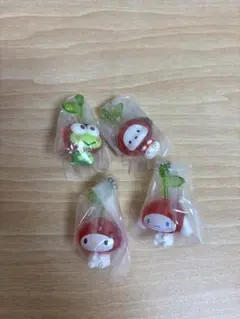 サンリオ なかよしさくらんぼスイング 4個セット