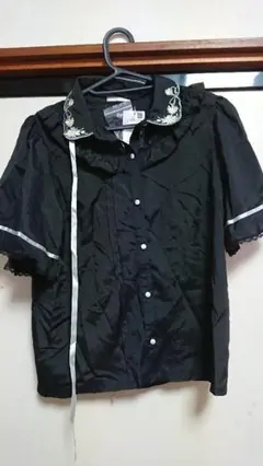 axes femme シャツ