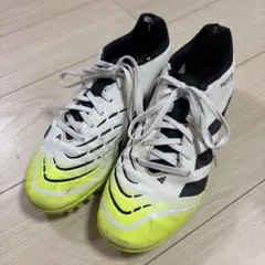 adidas PREDATOR サッカースパイク ホワイト×イエロー - メルカリ