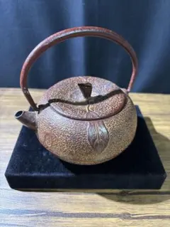 USED美品】南部鉄器 三厳堂 鉄瓶 急須 柿文 柑橘 橘 - メルカリ