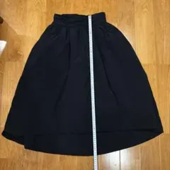 ブラック フレアスカート ひざ丈