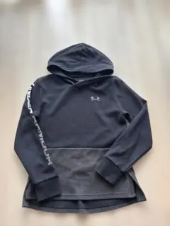 Under Armour フード付きパーカー ダークグレー