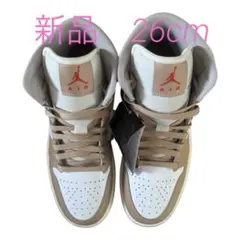 ベージュ スニーカー