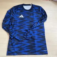 新品⭐︎アディダス⭐︎メンズMサイズ：サッカープラクティスシャツ：ネイビーブルー/黒