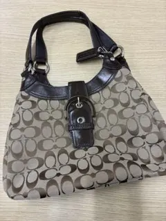 COACH ショルダーバッグ シグネチャー ソーホー ハーフムーン