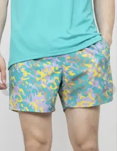 Mサイズ　新品タグ付き　Nike カモフラージュ ショートパンツ