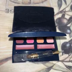 ディオール ノベルティ ミニメイクパレット　ピンク アイシャドウ4種と口紅2種