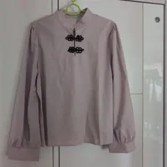 〈新品未使用♪〉Lサイズ ピンク系の立ち襟チャイナ風ボタンシャツ♪