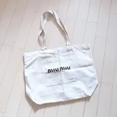 2025年最新】MIU MIU エコバッグの人気アイテム - メルカリ