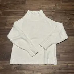ホワイト ニットセーター フリーサイズ
