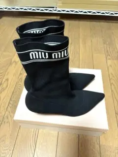 Y*U様 miu miu ブラックレザー ロングブーツ 34.5サイズ Y*U様 miu miu ブラックレザー ロングブーツ 34.5サイズ - メルカリ