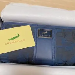PRADAに入ったCROCODILE 二つ折り財布