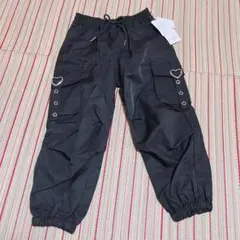 バースデイ サイドハートバックル付きカーゴパンツ 120 新品タグ付き