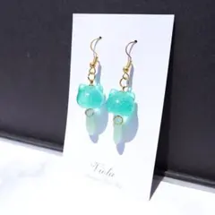 ピアス/イヤリング】猫と風鈴 尻尾が揺れる 推しカラー イエロー 