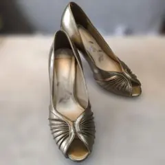 marie claire ゴールド オープントゥ パンプスのサムネイル