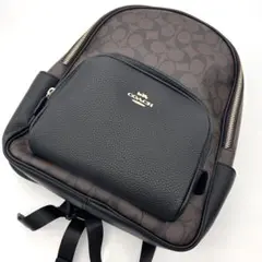 【新品未使用】正規店購入品 コーチ シグネチャー柄 バックパック リュック 綺麗のサムネイル