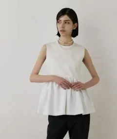 美品 meer. AMERICAN SLEEVE FLARE TOP WHT - メルカリ