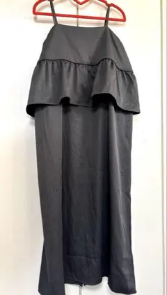 ボリュームフリルキャミワンピース グレー　大きめサイズ　フォーマルにも