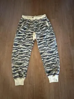 Item thumbnail for item 556b9795-0100-4cc8-8c99-a0cbc2ac1360