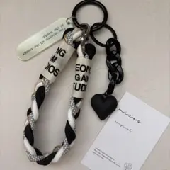 316✴︎ キーホルダー✴︎じゃらじゃらバッグチャームストラップキーチャーム