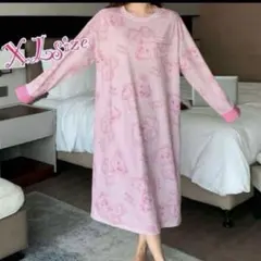 【新品未使用】ゆったりタイプ　テディベア柄長袖パジャマワンピース　ルームウェア