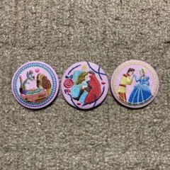 ディズニーキャラクター刺繍缶バッジ