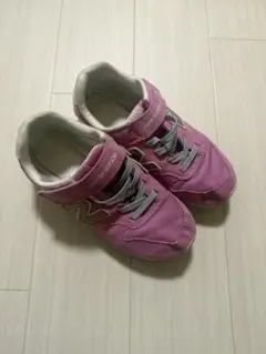 New Balance ピンク スニーカー 21cm