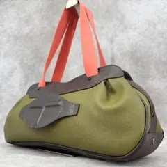 Item thumbnail for item 4ce16518-0027-4da6-a6e9-155d72973b0c