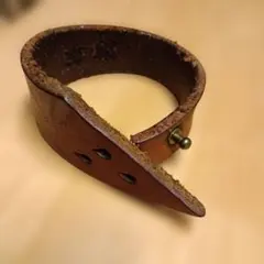レザーバングル ブラウン スタッズ留めのサムネイル