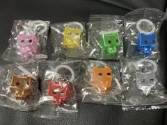 ガチャガチャ　ピコパーク　めじるしアクセサリー　8種 セミコンプ