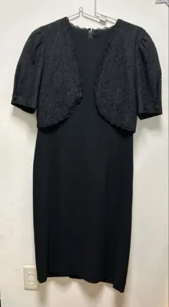 東京ソワール　冠婚葬祭　ブラックフォーマル　ワンピース ボレロ風