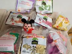 マクドナルドハッピーセット８点　全てディズニー他