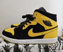 ま*し様 Nike AirJordan 1 Mid ナイキ エアジョーダン1 2