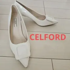 CELFORD 　バックルパンプス　ホワイトのサムネイル