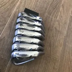 Item thumbnail for item 4ae1b55b-a32e-401f-89ea-88a126ff9cf4