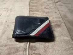 TOMMY HILFIGER 二つ折り財布 小銭入れ付き トミーヒルフィガーのサムネイル