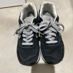 New Balance ネイビー スニーカー1400