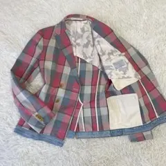 Item thumbnail for item 8953b767-d4fc-4f5e-a359-ac2083e547df