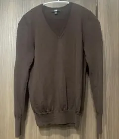 UNIQLO ブラウン Vネックセーター Mサイズ