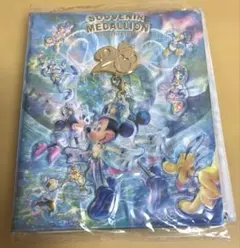 新品　ディズニーシー　スーベニアメダルケース　20周年　タイムトゥシャイン