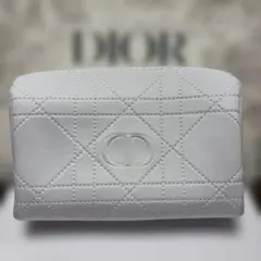 Dior ディオール　ポーチ　キルティング　未使用　カプチュール　白