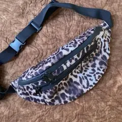 お値下げ。レオパード　ボディバッグ