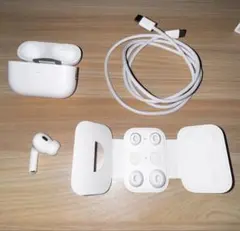 第2世代　AirPods本体 + 左耳 楽天市場】AirPods 第二世代 新品未使用 別売り 『片耳 左耳 右耳