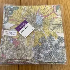 【新品未使用】　LIBERTY 大判ハンカチ　ロンドン　リバティ購入のサムネイル