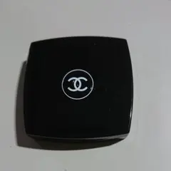 USED【シャネル】 DUAL　EYE　SHADOW